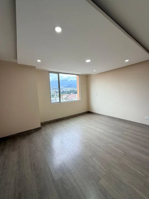 Casa en Venta 3 Habitaciones Carcelen Ponceano Balcón del Norte Conjunto con Piscina — imagen 5