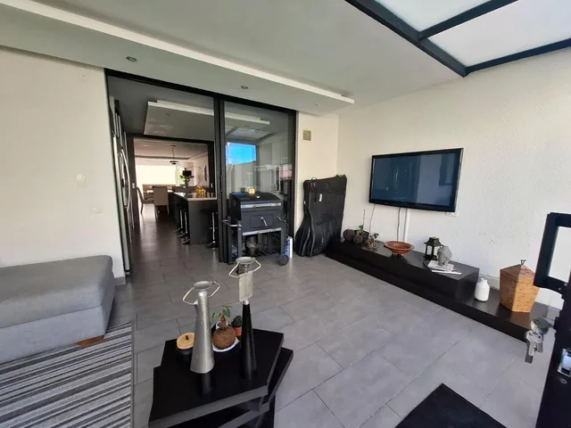 Casa de 197 m² con 3 Dorm. en Venta en Cumbayá — imagen 5