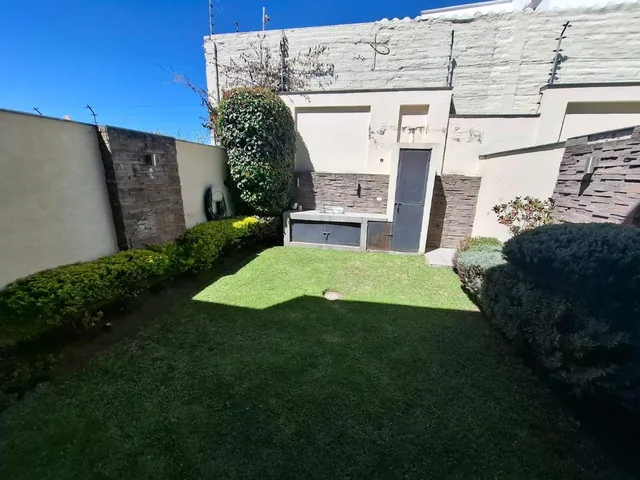 Casa de 197 m² con 3 Dorm. en Venta en Cumbayá — imagen 3