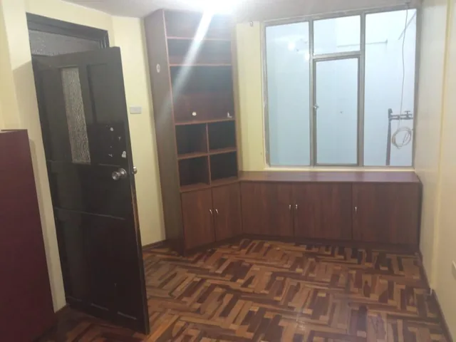 Edificio en Venta Frente a Centros Médicos en Latacunga, Cotopaxi — imagen 2